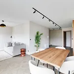 Spacious Apartment 1Br 2P - Nation