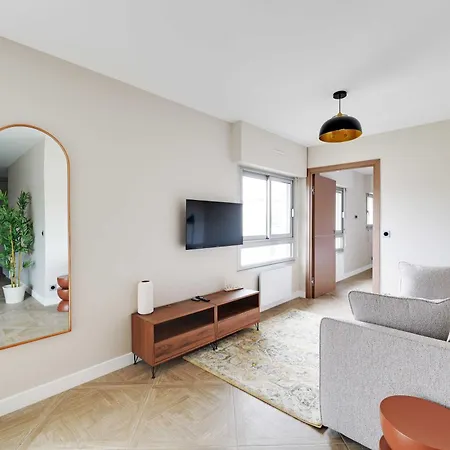 Spacious 1br 2p - Nation Appartamento *